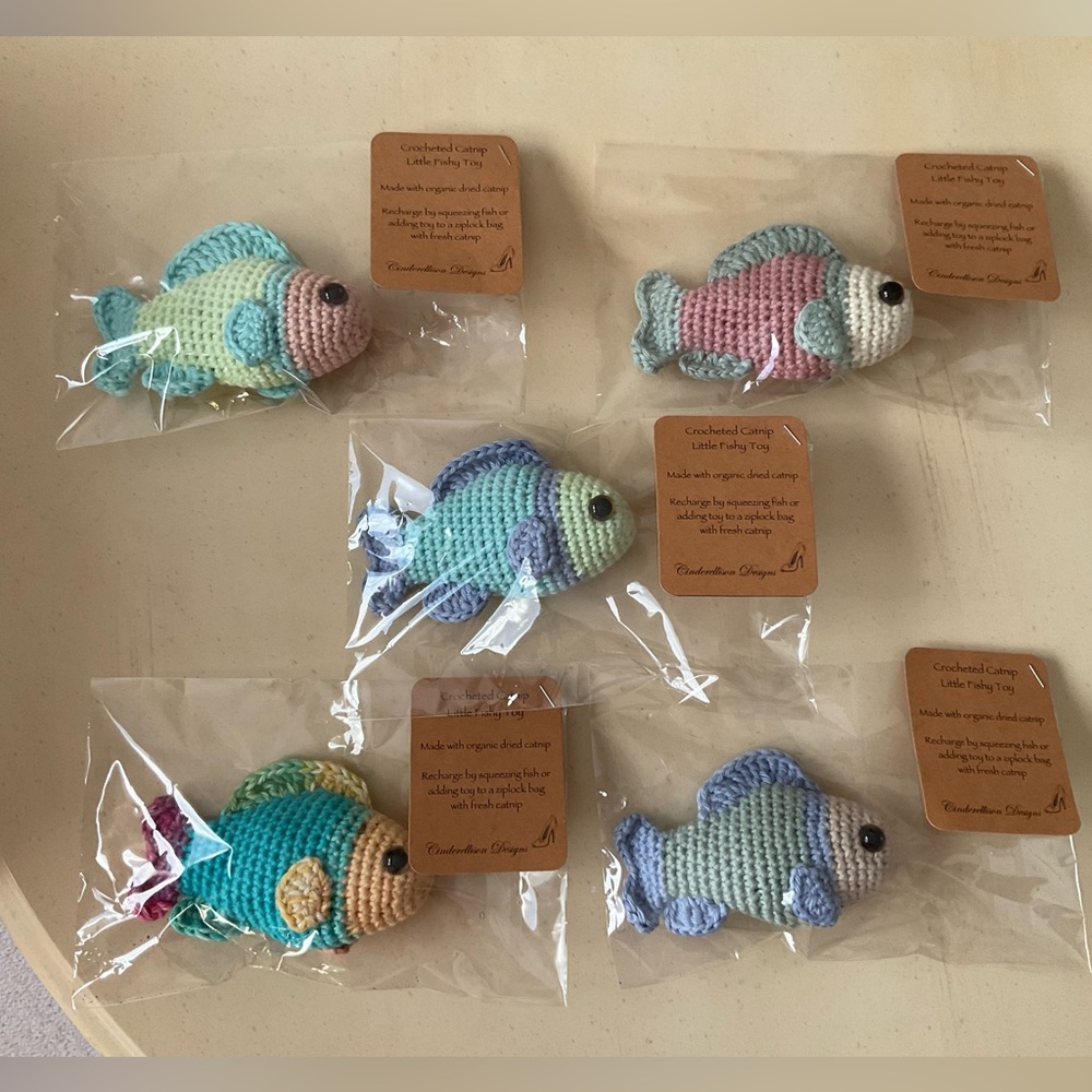 Hand Crocheted Kitty Cat Catnip Filled Fish Toy 🐟 🐠